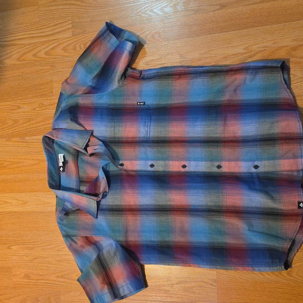 LRG Men's Vibrant Plaid Button-Down Shirt